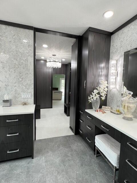 Avrora master bedroom closet DTUPLO 301 pic 1 11924.jpg